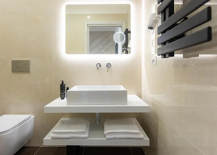 Kosmo Luxury 4* Rom